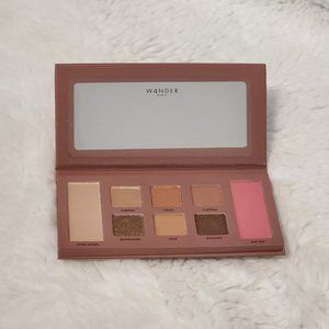 NIB Getaway Eye & Face Palette